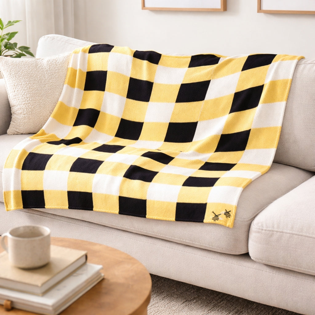 Bee Gingham Blanket